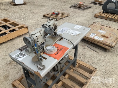Consew 206RB-5 Industrial Sewing Machine