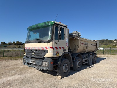 2006 Mercedes Actros 3236 8x4 Camion Benne Camion à benne basculante Tri/E
