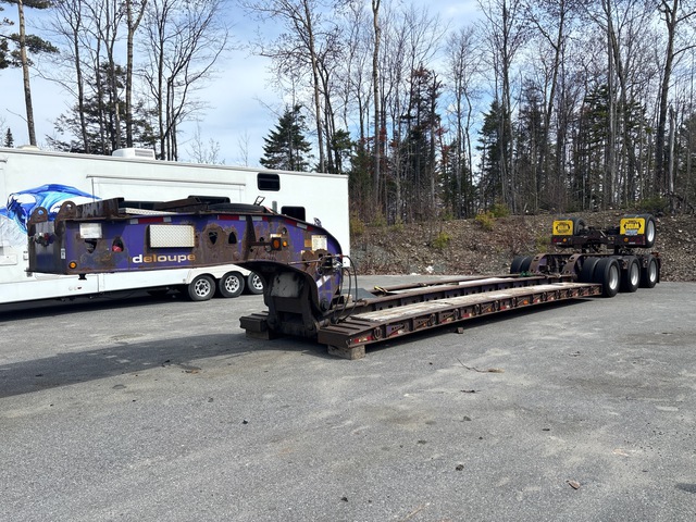 2015 Deloupe EF050 55 ton Tri/A Lowboy Trailer w/ S/A Booster Axle