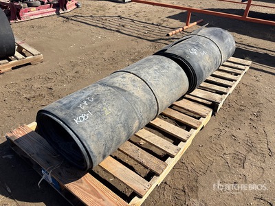 Quantity of (2) Rolls of 41 in wide by 17.5 ft long and 1/4 in thick Cinta Transportadora