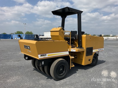 2011 Rosco Tru-Pac 915 9 Wheel Rodillo Neumatico / Pneumatic Roller