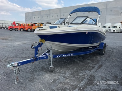 2016 Tracker Marine 19 ft Bote Marino / Ski Boat w/ GalvaShield TXXTAH400P Trailer