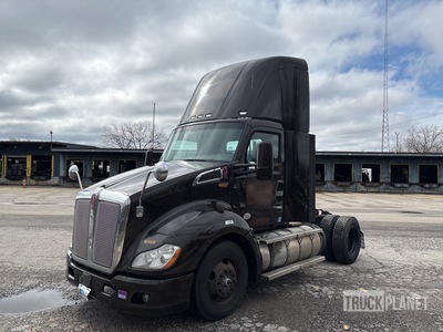 2019 Kenworth T680 4x2 S/A Day Cab Truck Tractor