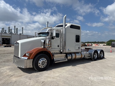2021 Kenworth T800 6x4 T/A Sleeper Truck Tractor