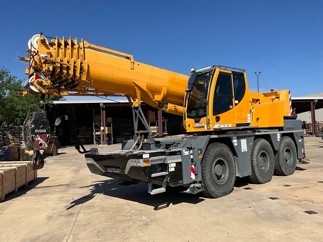 2014 Liebherr LTC1045-3.1 50 ton 6x6x6 All Terrain Crane