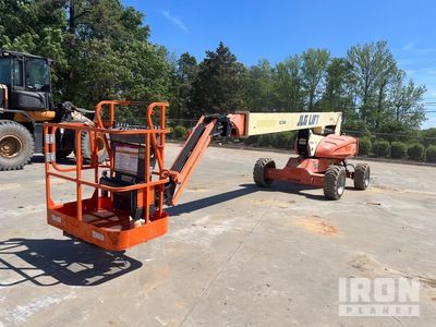 2013 JLG M600JP 4WD Hybrid Plataforma Elevadora Telescópica