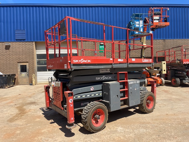 2016 Skyjack SJ8841RT Dual Fuel 4x4 Scissor Lift