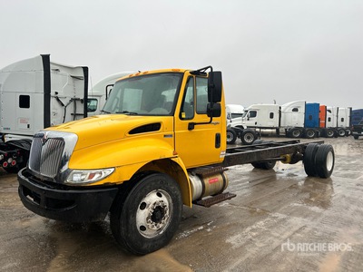 2013 International 4300 SBA 4x2 Cab and Chassis (Inoperable)