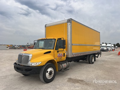 2019 International 4300 4x2 Van Truck