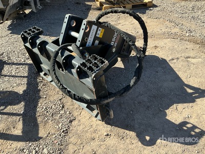 Paladin SFB500 スキッドステア油圧式ハンマー