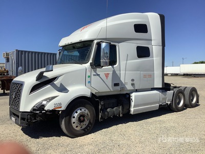 2023 Volvo VNL760 6x4 Cabeza Tractora Cabina Dormitorio