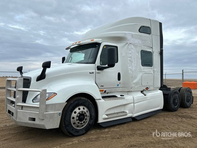 2022 International LT625 6x4 T/A Sleeper Truck Tractor