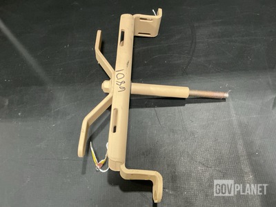 Navistar 3903091C1 Vehicular Components Bracket