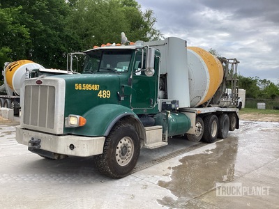 2016 Peterbilt 365 10x4 Mixer Truck
