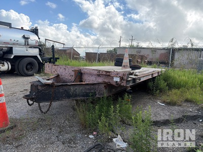 1987 J-Rod 23 ft T/A Equipment Trailer