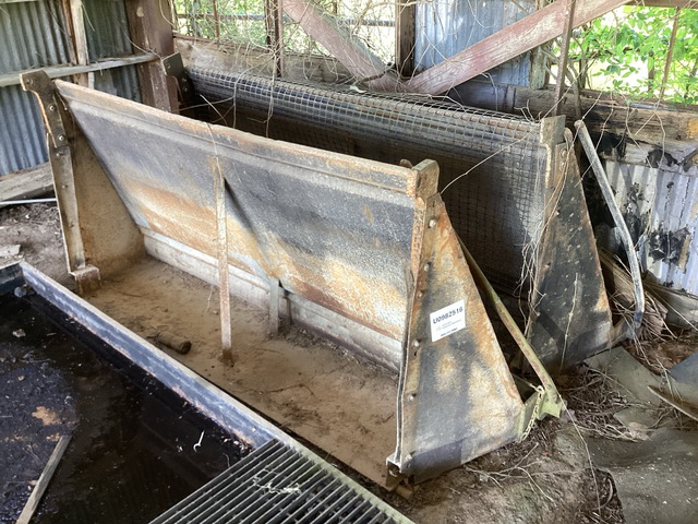 Quantity of (2) 84 in Pull Grader