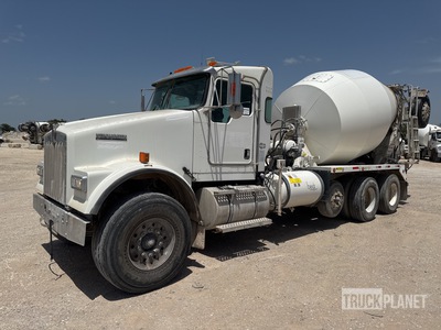 2017 Kenworth W900 10x4 ミキサートラック