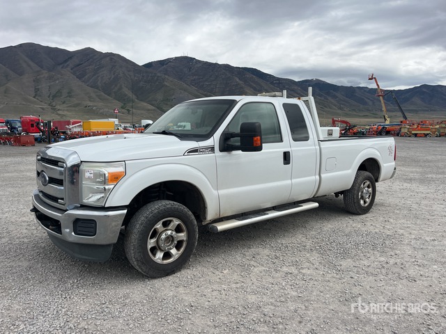 2014 Ford F-250 XL 4x4 Extended Cab Pickup