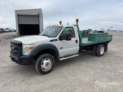 2014 Ford F-550 XL 4x4 Flatbed Truck