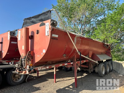 2008 Clement Rockstar 28 ft Tri/A Quarter Frame Demolition kiep aanhangwagen