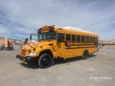 2011 BlueBird 4x2 48-Seat School Autobus