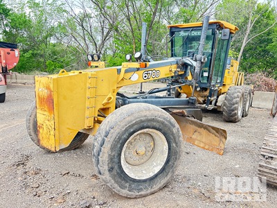 2005 John Deere 670D Motor Grader