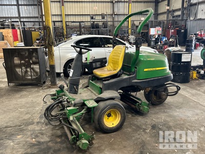 john deere 2500B Fairway Mower