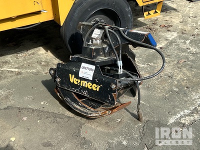 Vermeer LG46 27 in Log Mini Kompaktladergreifer