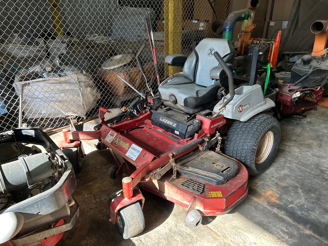 2023 Exmark Lazer Z S-Series Zero-Turn Lawn Mower