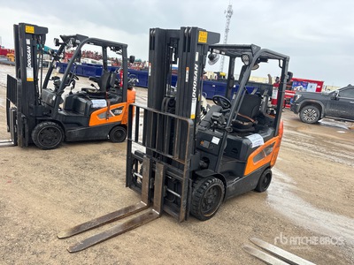 Doosan GC30S-9 5500 lb Cushion Tire Forklift