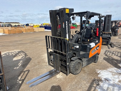 Doosan GC30S-9 5500 lb Cushion Tire Forklift