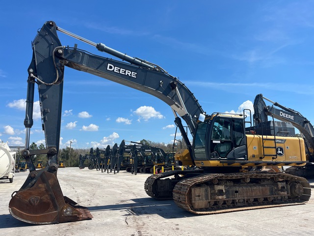 2022 John Deere 470G Tracked Excavator