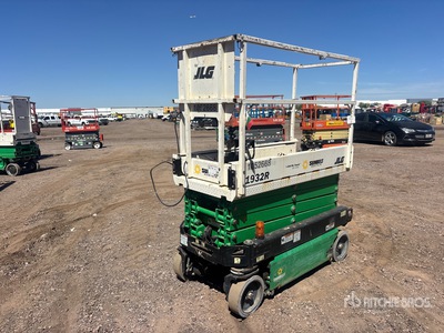 2018 JLG 1932R Electric Scissor Lift