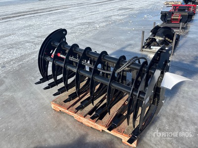 2026 GIYI GY-CLG72 72 in Log Skid Steer Grapple (Unused)