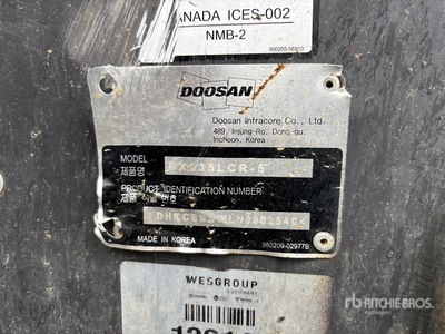 2022 Doosan DX235 LCR-5 Excavatrice sur chenilles