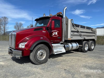 2018 Kenworth T880 6x4 T/A Dump Truck