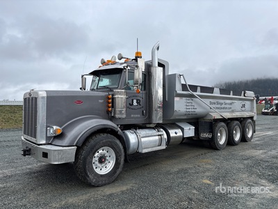2020 Peterbilt 367 8x6 Tri/A Dump Truck