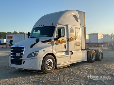 2020 Freightliner Cascadia 126 6x4 T/A Sleeper Truck Tractor