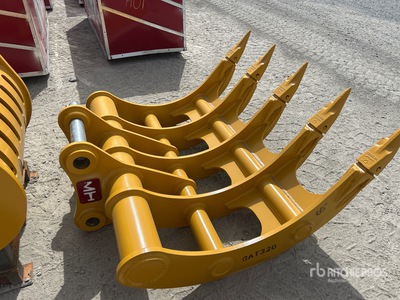 2026 HW RAKE32065 65 in Excavator Rake - Fits Cat 320 (Unused)