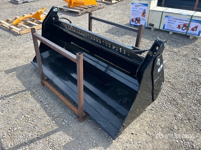 2026 GIYI GY-KH72F 72 in Multi-Purpose Skid Steer Bucket (Unused)