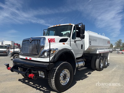 2011 International 7400 SFA 6x6 Water Truck