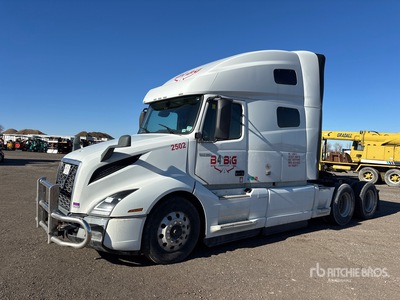 2019 Volvo VNL 6x4 T/A Sleeper Truck Tractor