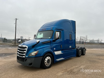 2019 Freightliner Cascadia 126 6x4 T/A Sleeper Truck Tractor