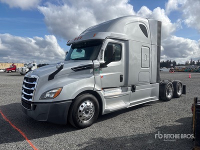 2020 Freightliner Cascadia 126 6x4 T/A Sleeper Truck Tractor