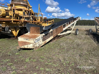 2011 Superior 36X50STK 36 in x 50 ft Portable Stacking Conveyor