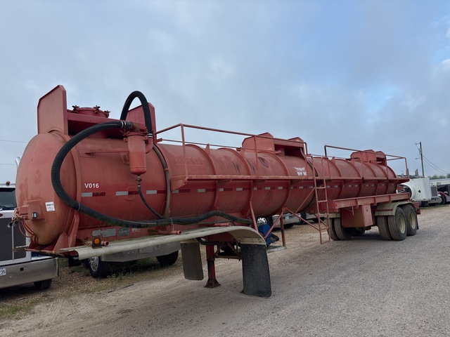 1990 Trailmaster T/A Vacuum Tanker Trailer