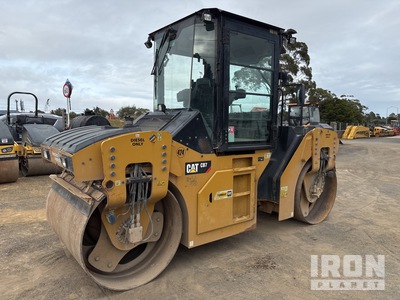 2018 Cat CB7 Double Drum Roller