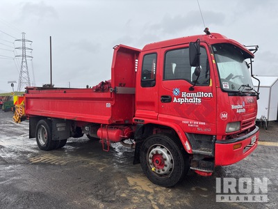 2001 Isuzu FVR800 4x2 S/A Dump Truck