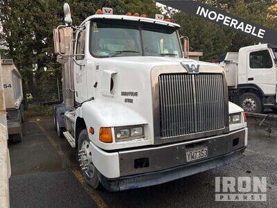 2000 Western Star 5864SS 6x4 T/A Sleeper Truck Tractor (Inoperable)