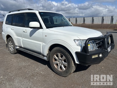 2016 Mitsubishi Pajero 4WD SUV